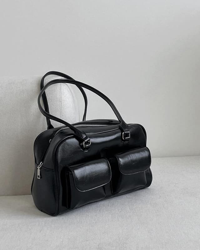 Product image for Ronich pocket square leather shoulder bag