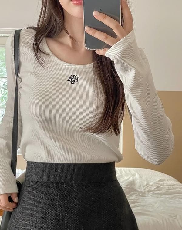 Product image for Stitch U-neck long-sleeved T-shirt